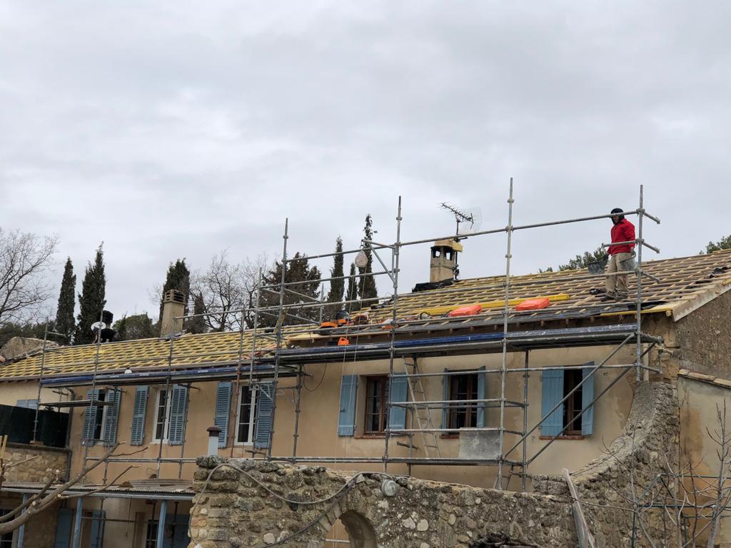 CB Compagnon Couvreur - Travaux de couverture dans le Var